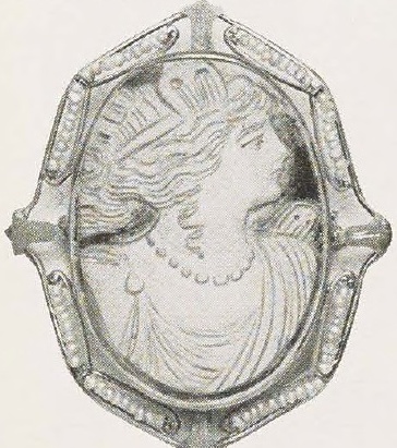 Catalog evidence for Shell Cameo Brooch · No. 91253