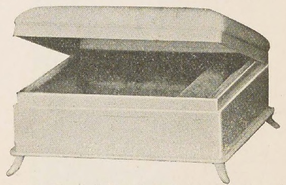 Catalog evidence for Footed Jewel or Trinket Box · No. 94016
