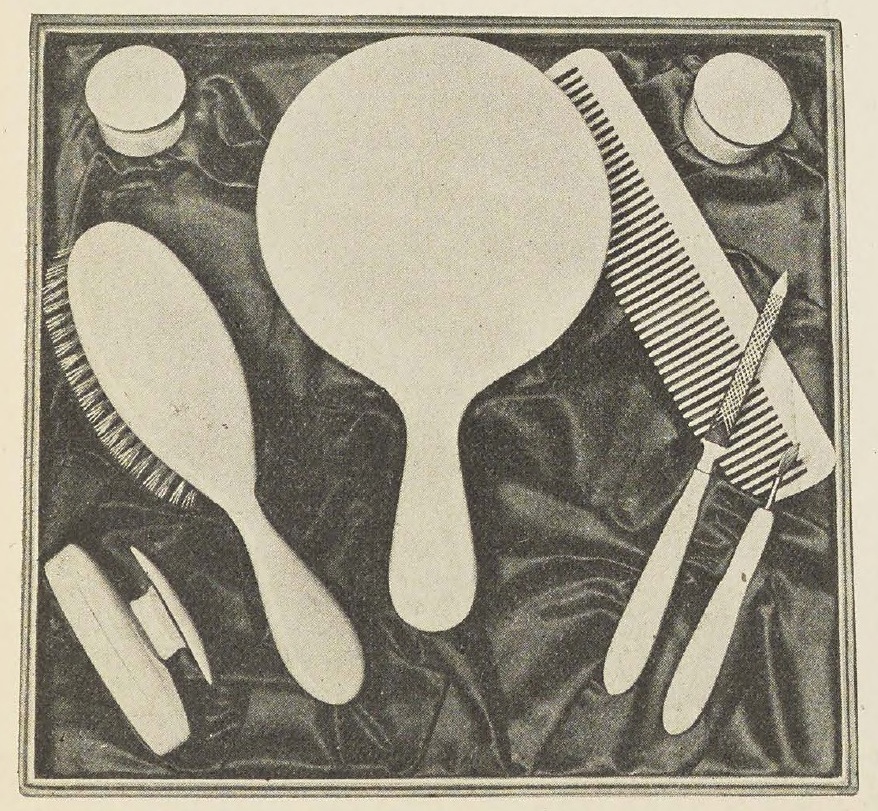 Catalog evidence for Nine Piece Toilet Set