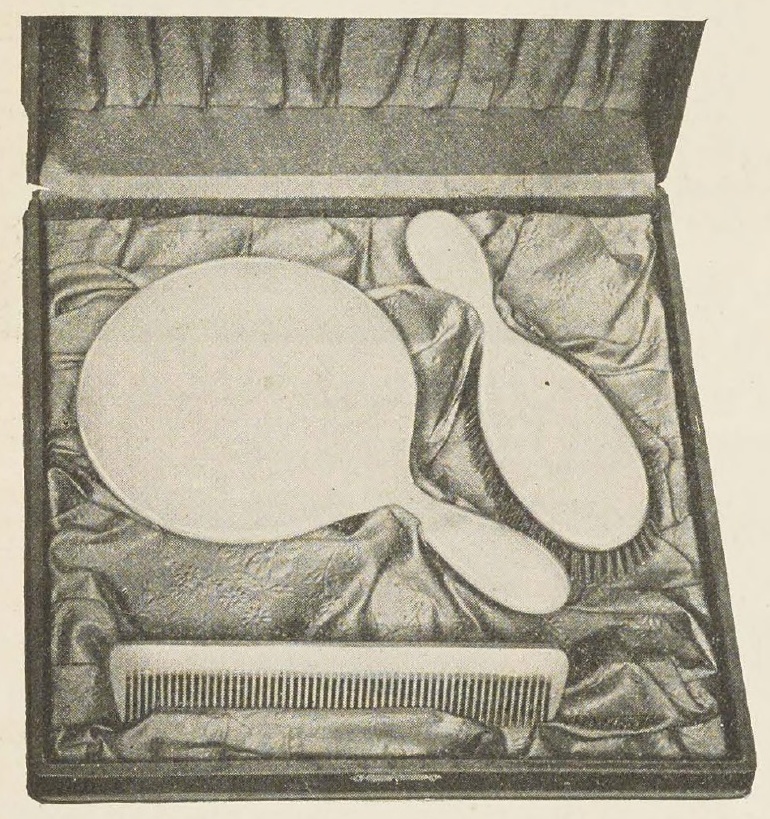 Catalog evidence for Three Piece Toilet Set