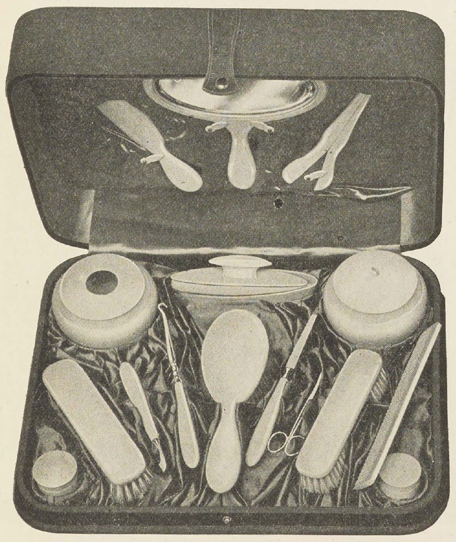 Catalog evidence for Sixteen Piece Toilet and Manicure Set