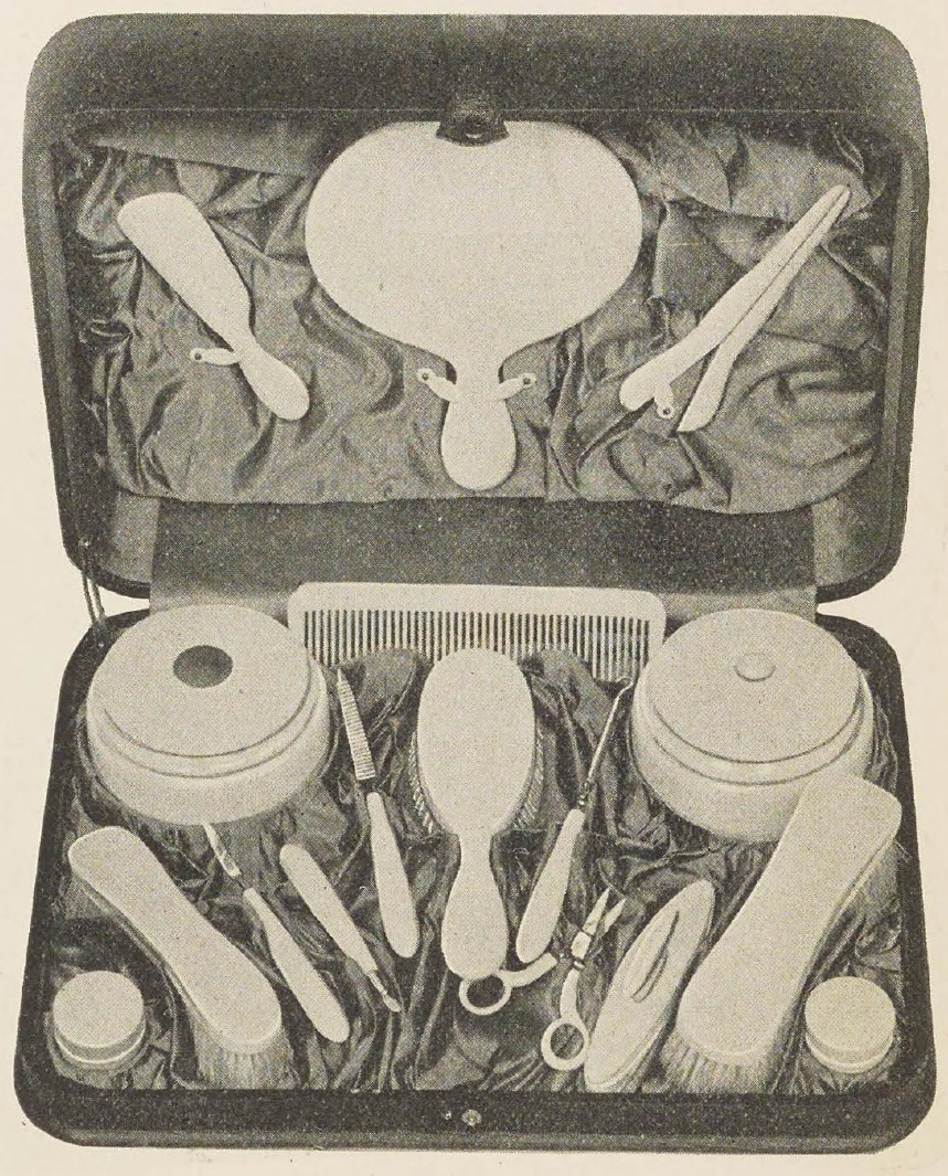 Catalog evidence for Seventeen Piece Toilet and Manicure Set