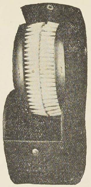 Catalog evidence for Military Brush Set