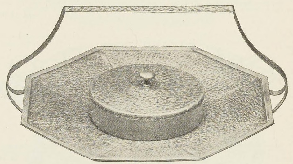 Catalog evidence for Cheese and Cracker Dish