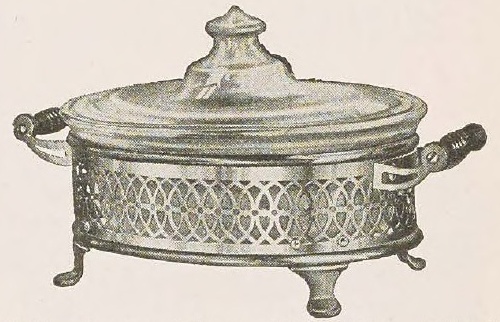 Catalog evidence for Pyrex Glass Casserole