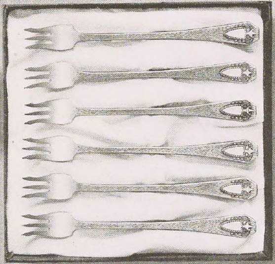 Catalog evidence for 1847 Rogers Bros. Heraldic — Six Oyster Forks