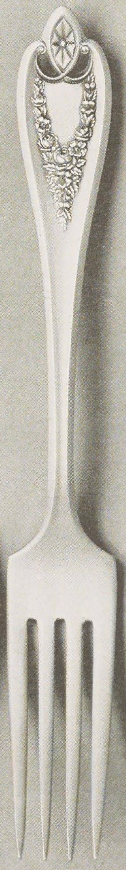 Catalog evidence for 1847 Rogers Bros. Old Colony — Dessert Forks, Flat Handle